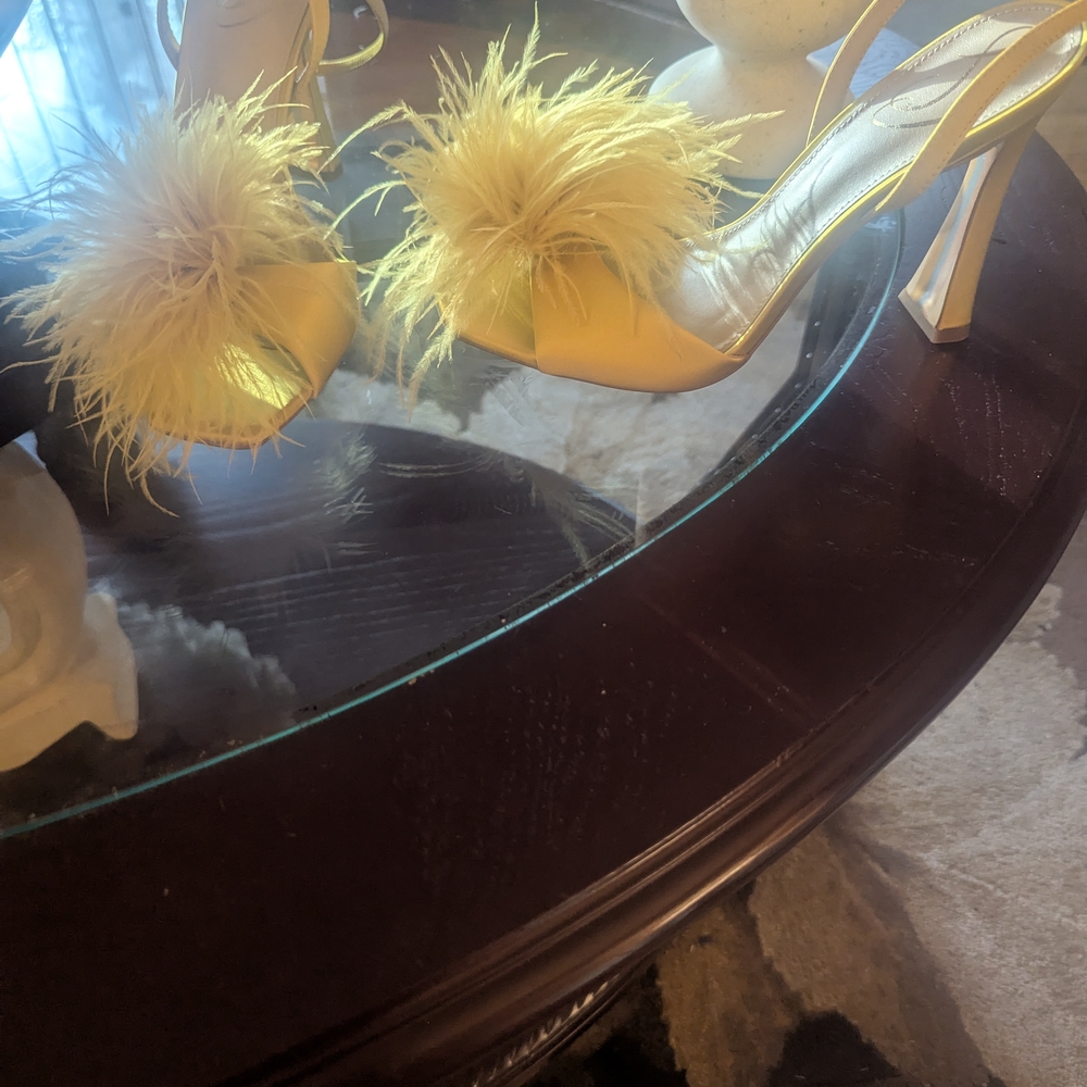 New, Bottom Scuffed.Sam Edelman Vibrant Yellow Feather Slingback Heels